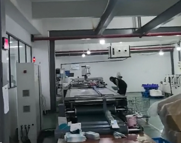 印刷车间整体制冷降温应用，星科工业空调（蒸发冷省电空调-卧式射流30机组）