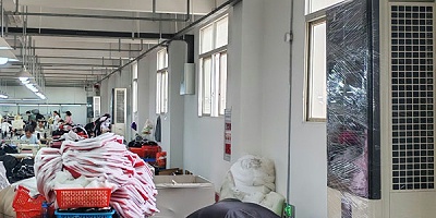 大型服装厂生产车间整体降温项目，应用蒸发冷省电空调完美验收纪实