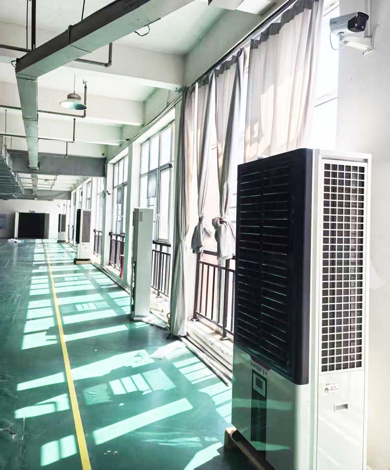 大型制衣厂制冷降温，应用工业省电空调-立式轴流双风口机组